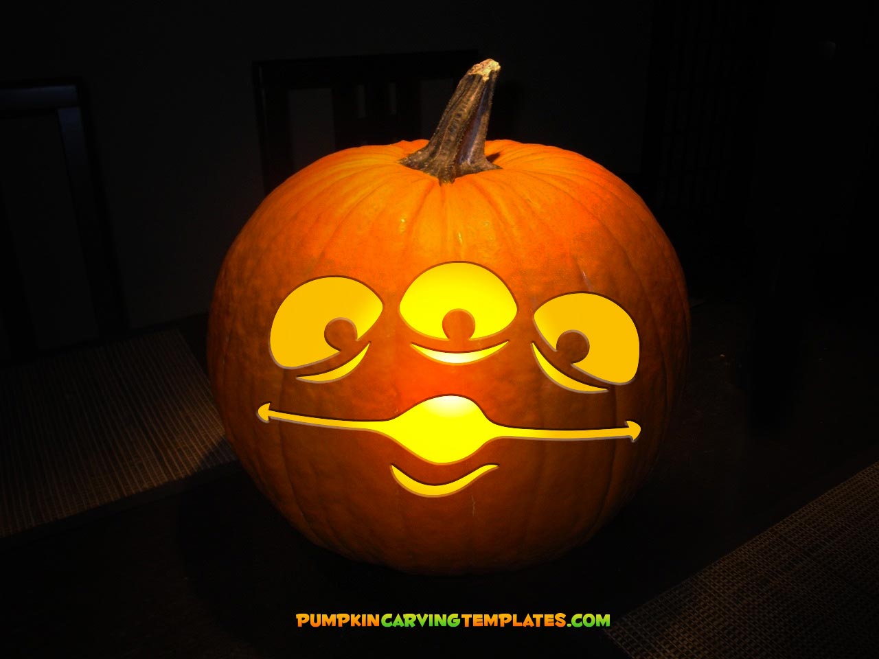 TOY ALIEN PUMPKIN CARVING TEMPLATE DIGITAL DOWNLOAD